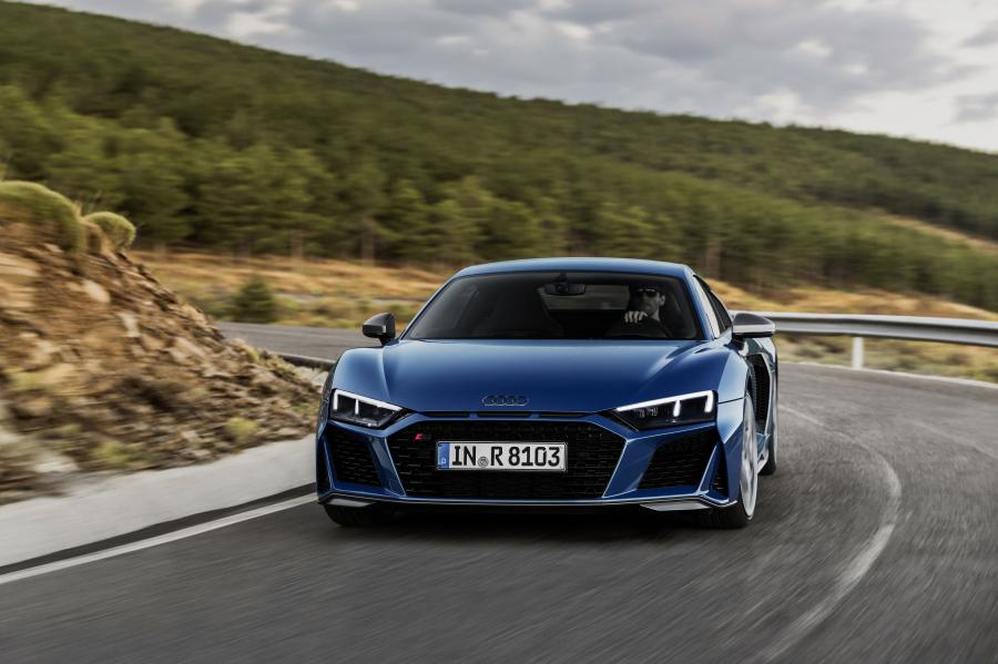 Audi R8 V10 Performance 2019 года  (WW) (фото 12 из 43)